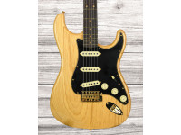 Fender Custom Shop Limited Edition 62 Stratocaster Journeyman Relic Aged Natural Fender Custom Shop Limited Edition 62 Stratocaster Journeyman Relic Aged Natural